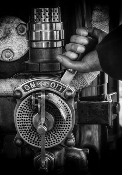 2025-Tools-of-the-Trade-mono-NW-1